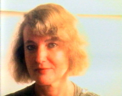 Anne Dagbert, cinématon numéro 830