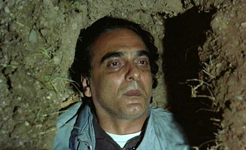 image du film COMPRESSION LE GOT DE LA CERISE D'ABBAS KIAROSTAMI.