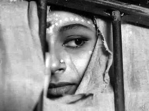 image du film COMPRESSION APUR SANSAR DE SATYAJIT RAY.