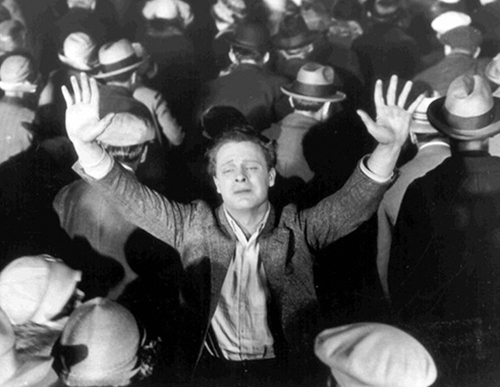 image du film COMPRESSION THE CROWD DE KING VIDOR.