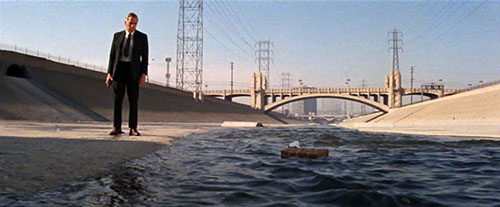 image du film COMPRESSION POINT BLANK DE JOHN BOORMAN.