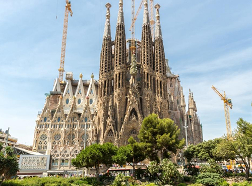 image du film COMPRESSION ANTONIO GAUDI DE HIROSHI TESHIGAHARA.