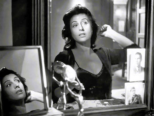 image du film COMPRESSION BELLISSIMA DE LUCHINO VISCONTI.