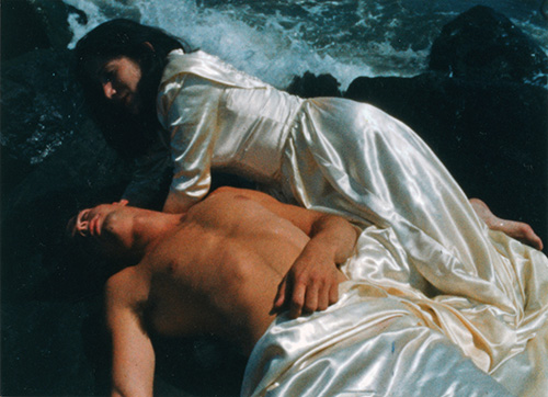 image du film COMPRESSION THE ILLIAC PASSION DE GREGORY MARKOPOULOS.