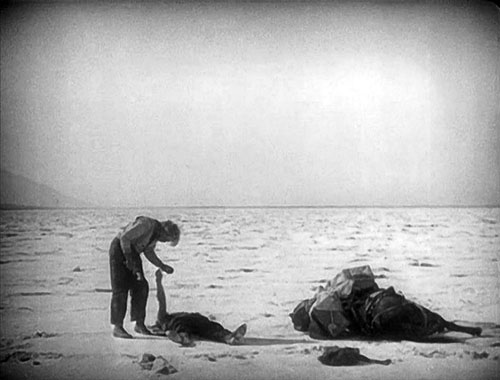 image du film COMPRESSION GREED DE ERICH VON STROHEIM.