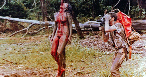 image du film COMPRESSION CANNIBAL HOLOCAUST DE RUGGERO DEODATO.