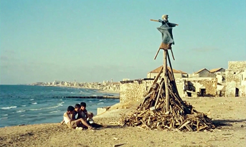 image du film COMPRESSION DESCRIPTION D'UN COMBAT DE CHRIS MARKER.