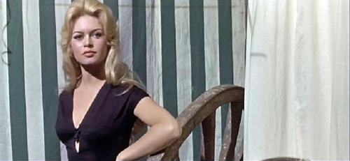 image du film COMPRESSION LA FEMME ET LE PANTIN DE JULIEN DUVIVIER.